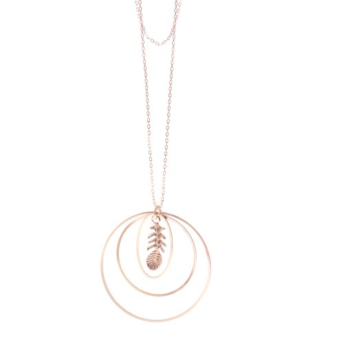 Collar con circulos y hoja rosado